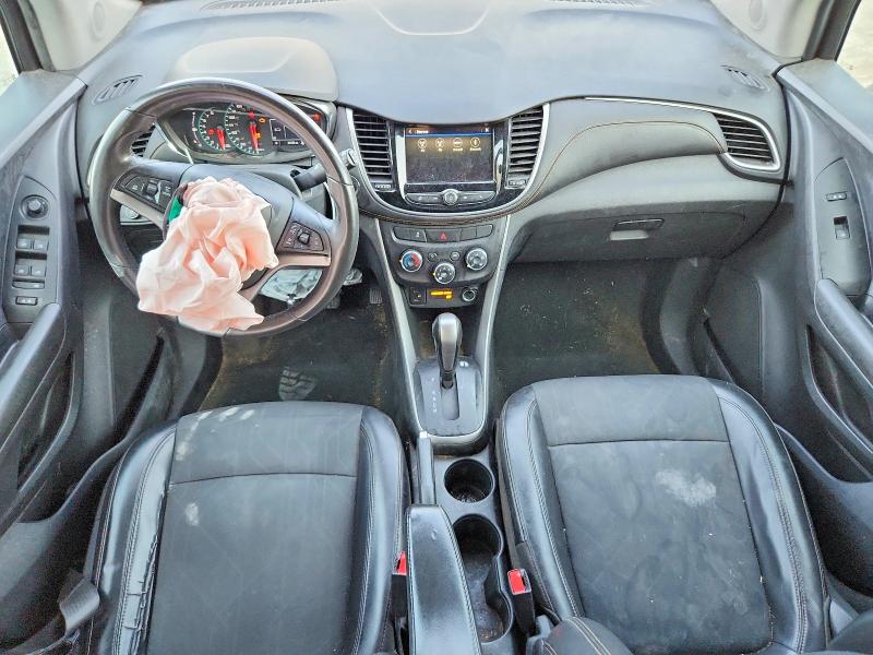 Photo 8 from auction – 2021 CHEVROLET TRAX with VIN KL7CJLSB5MB307133