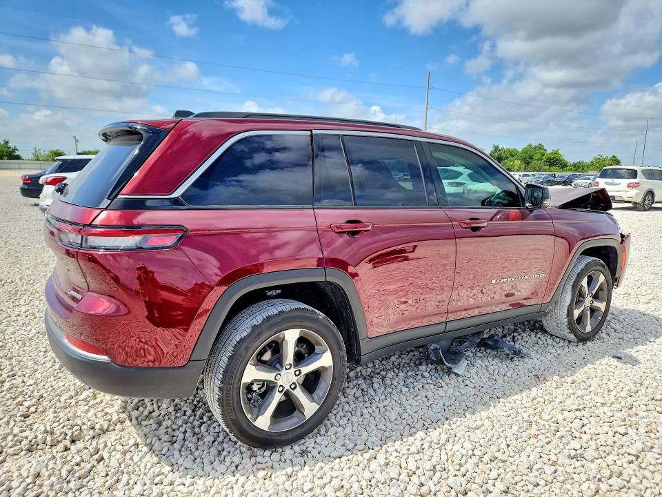 Снимка 3 от търг – 2026 JEEP GRAND CHEROKEE с VIN 1C4RJHBR0TC221793