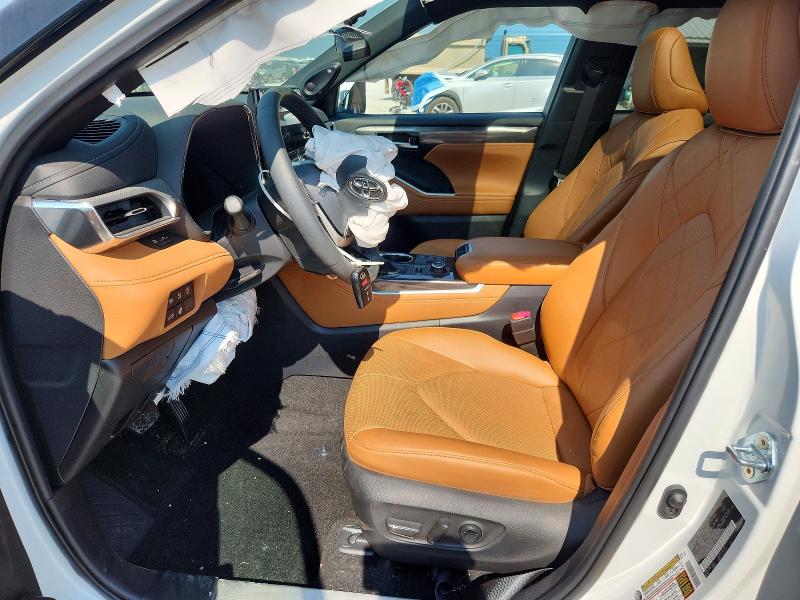 Photo 7 from auction – 2025 TOYOTA HIGHLANDER with VIN 5TDKDRBH9SS580255