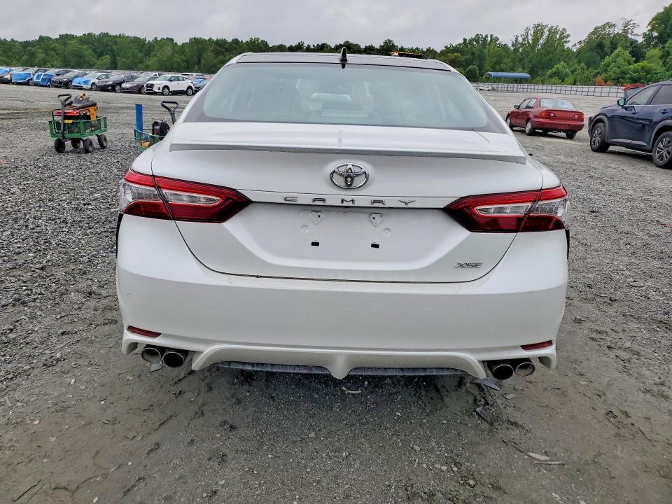 Photo 6 from auction – 2020 TOYOTA CAMRY with VIN 4T1K61AK9LU953344
