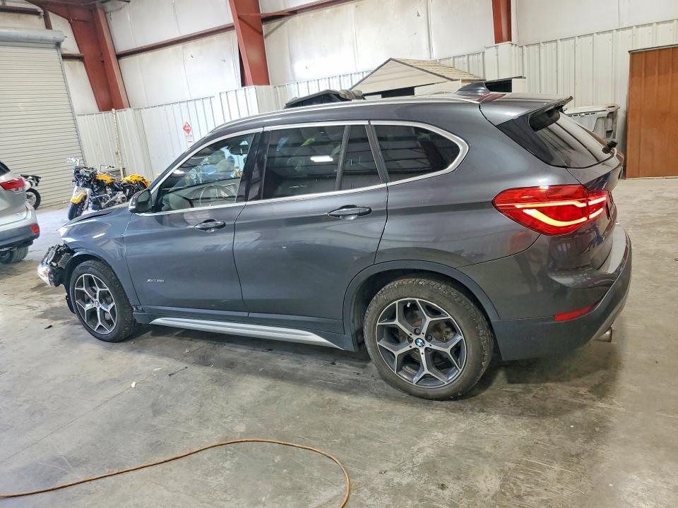 Foto 2 de la subasta – 2016 BMW X1 con VIN WBXHT3C37GP880202