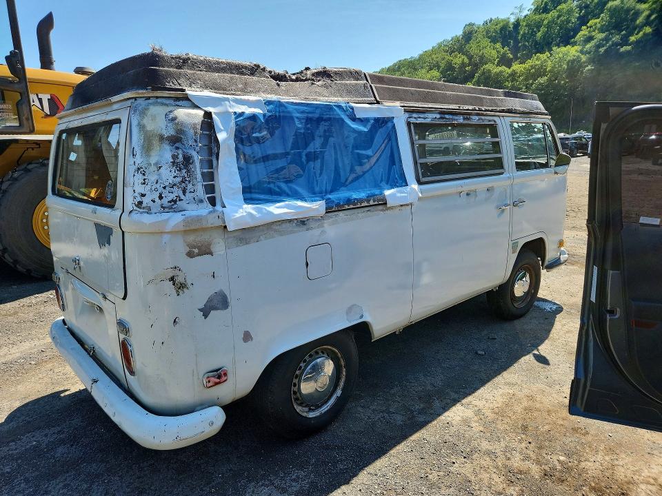 Photo 3 from auction – 1970 VOLKSWAGEN TRANSORTER with VIN 2312012756