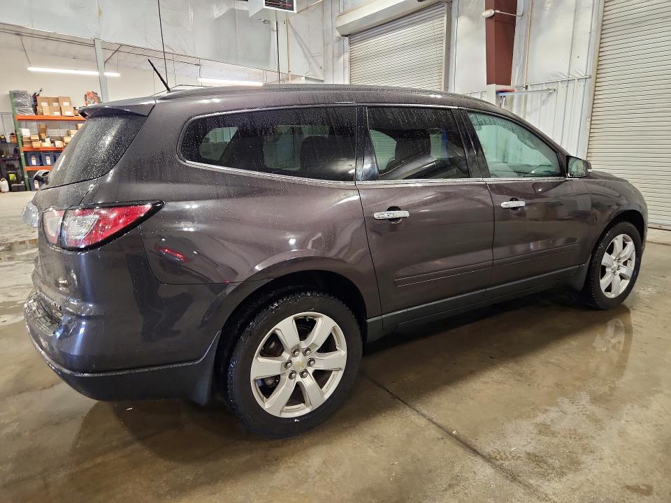 Photo 3 from auction – 2016 CHEVROLET TRAVERSE with VIN 1GNKVGKDXGJ163303