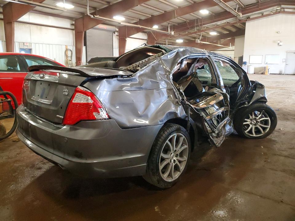 Photo 3 from auction – 2012 FORD FUSION with VIN 3FAHP0CG1CR383268