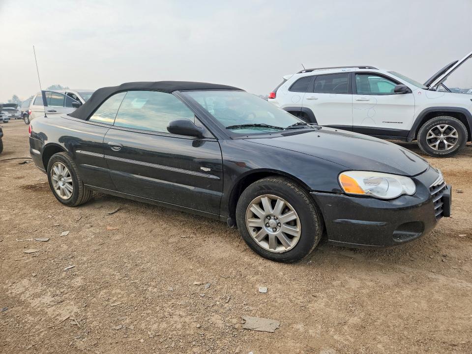 Photo 4 from auction – 2004 CHRYSLER SEBRING with VIN 1C3EL55R44N263459