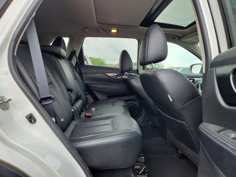 Photo 11 from auction – 2015 NISSAN ROGUE with VIN 5N1AT2MVXFC908780