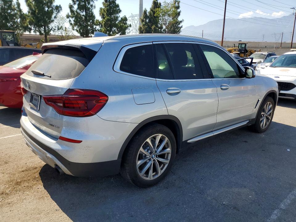 Photo 3 from auction – 2019 BMW X3 with VIN 5UXTR7C51KLF31326