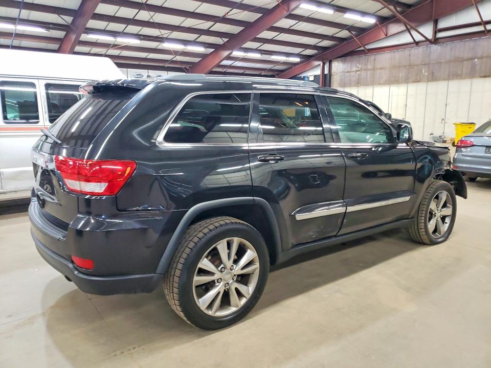 Photo 3 from auction – 2013 JEEP GRAND CHEROKEE with VIN 1C4RJFAG5DC633343