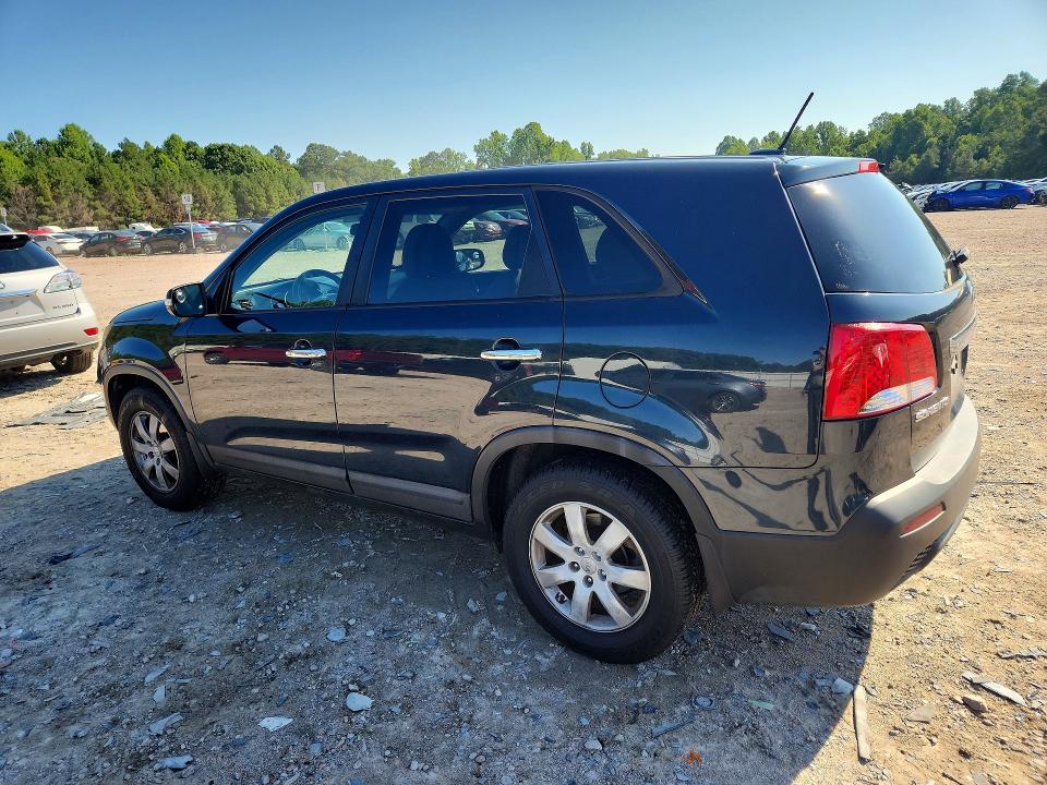 Photo 2 from auction – 2012 KIA SORENTO with VIN 5XYKT3A12CG292175