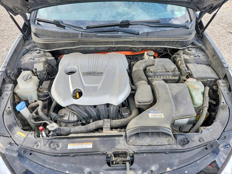 Photo 11 from auction – 2013 HYUNDAI SONATA with VIN KMHEC4A40DA093202