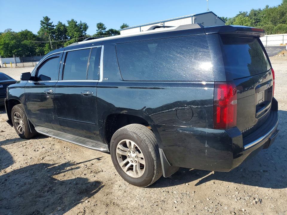 Photo 2 from auction – 2016 CHEVROLET SUBURBAN with VIN 1GNSKJKC5GR202555
