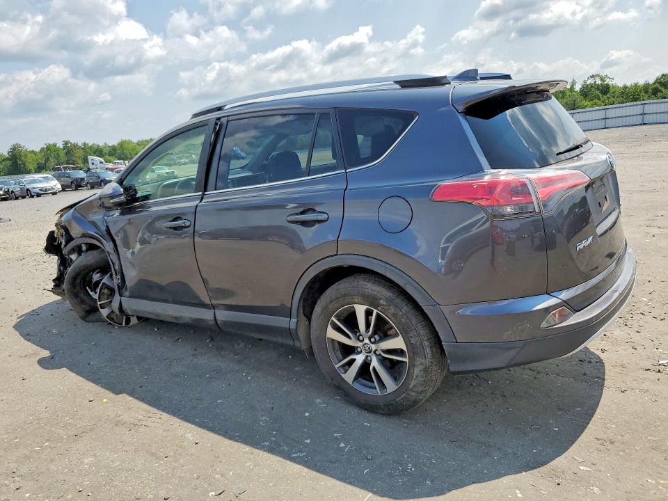 Photo 2 from auction – 2017 TOYOTA RAV4 with VIN JTMRFREV4HJ136717