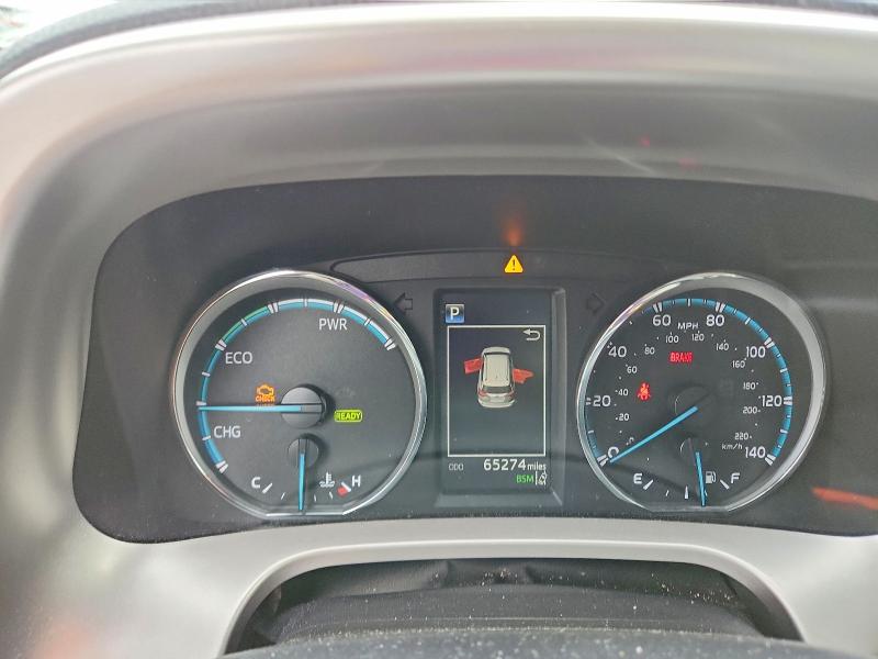 Photo 9 from auction – 2017 TOYOTA RAV4 HV with VIN JTMDJREV4HD106804