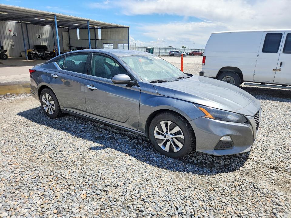 Снимка 4 от търг – 2022 NISSAN ALTIMA с VIN 1N4BL4BV1NN399811
