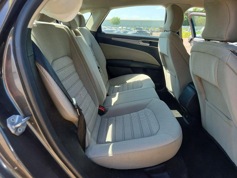 Photo 10 from auction – 2019 FORD FUSION with VIN 3FA6P0G77KR273938