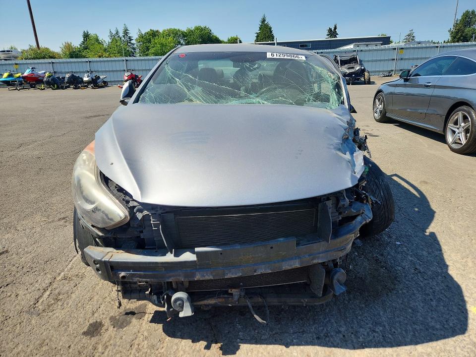 Photo 5 from auction – 2012 HYUNDAI ELANTRA with VIN KMHDH4AEXCU451490