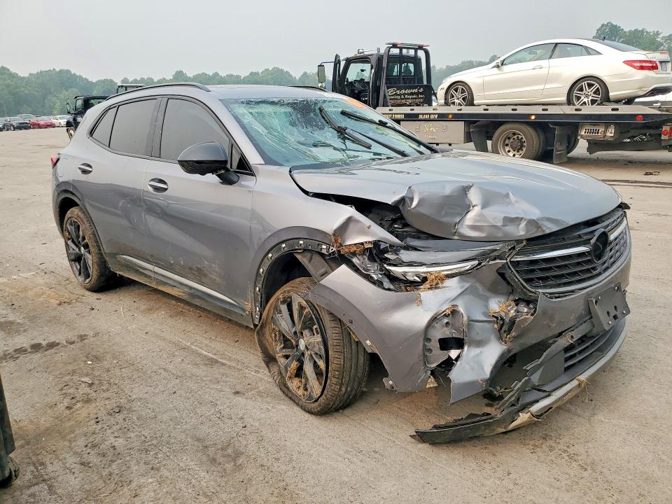 Photo 4 from auction – 2021 BUICK ENVISION with VIN LRBFZPR46MD124852