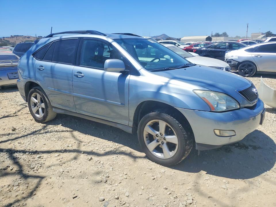 Photo 4 from auction – 2004 LEXUS RX with VIN JTJHA31U140053652
