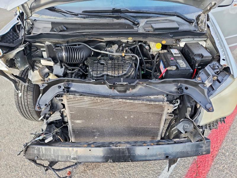 Photo 12 from auction – 2012 DODGE GRAND CARAVAN with VIN 2C4RDGDG3CR110885