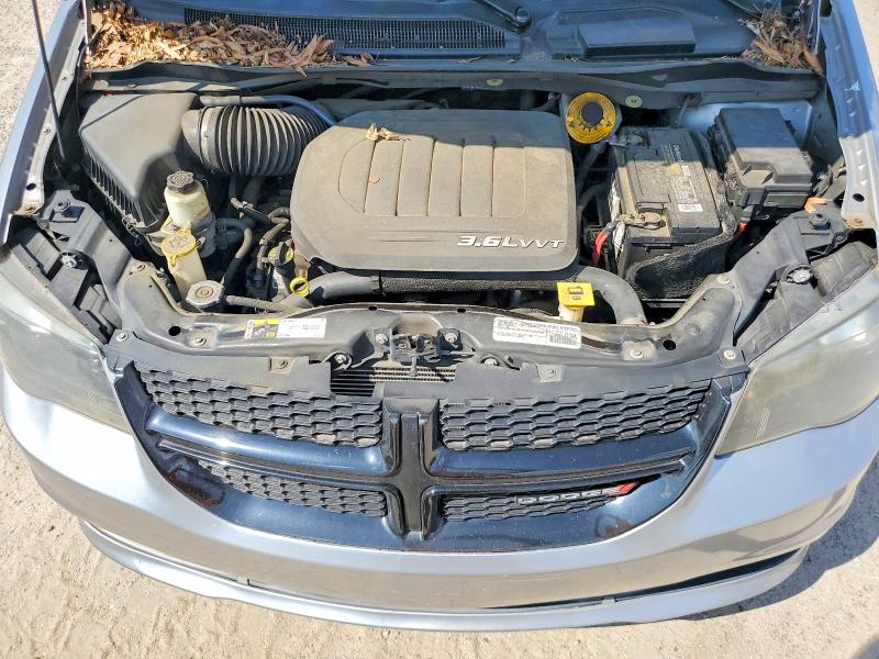 Photo 12 from auction – 2015 DODGE GRAND CARAVAN with VIN 2C4RDGCG8FR746627