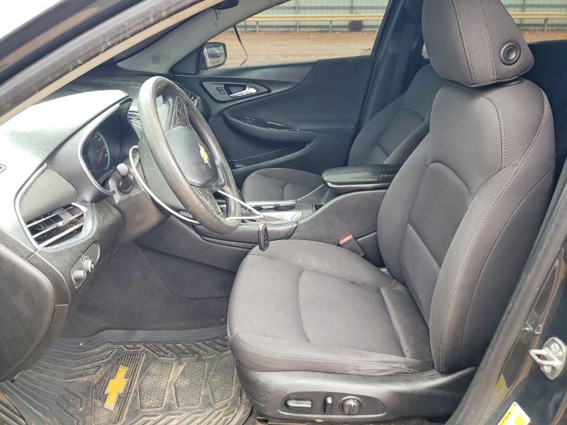 Photo 7 from auction – 2018 CHEVROLET MALIBU with VIN 1G1ZD5STXJF144307