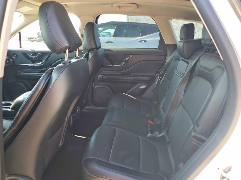 Photo 11 from auction – 2023 LINCOLN CORSAIR with VIN 5LMCJ2DA0PUL25509