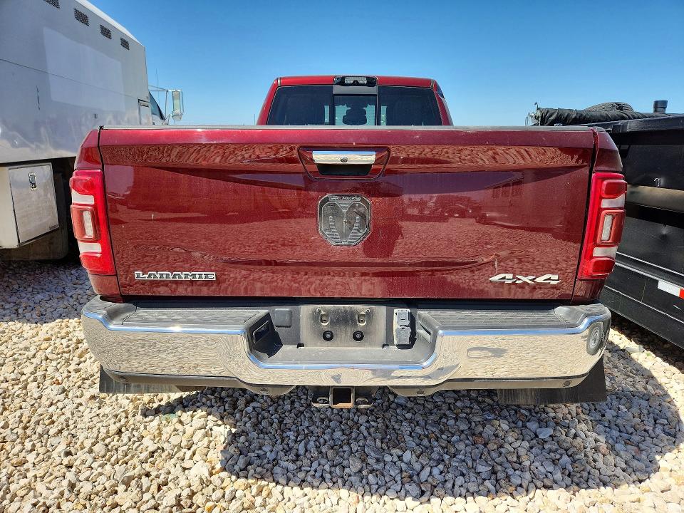 Foto 6 de la subasta – 2022 RAM 3500 con VIN 3C63RRJL0NG339562