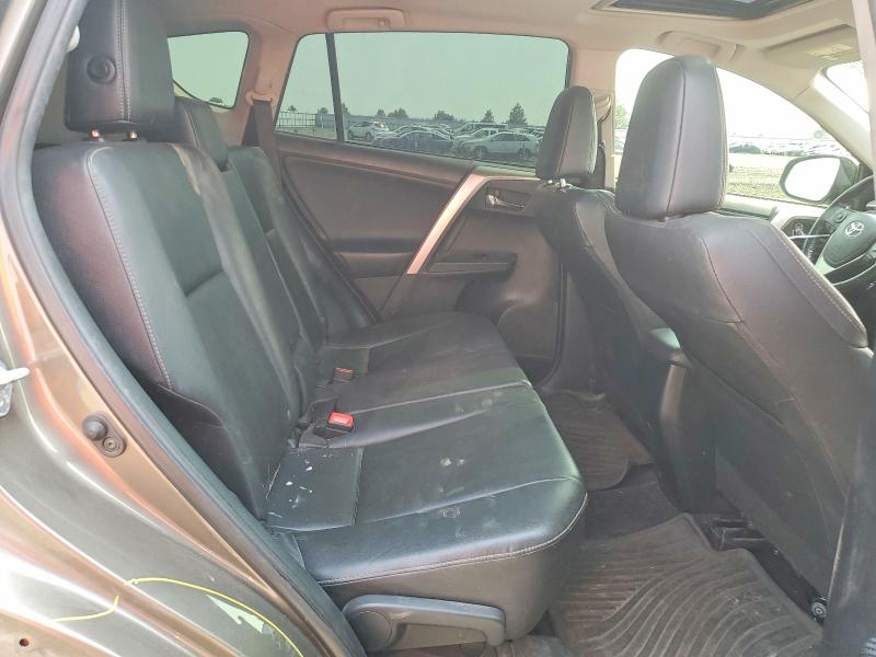 Photo 11 from auction – 2015 TOYOTA RAV4 with VIN JTMDFREV7FD160192