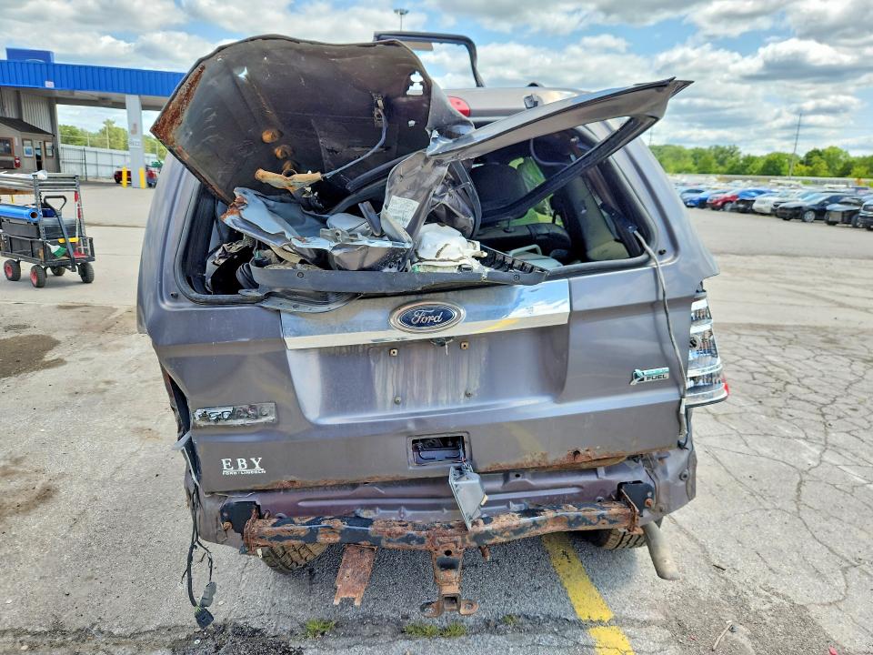 Photo 6 from auction – 2012 FORD ESCAPE with VIN 1FMCU0EG3CKC16548