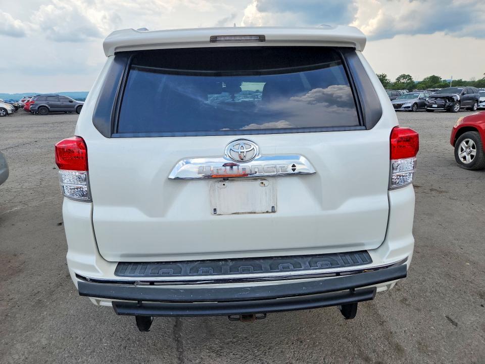 Photo 6 from auction – 2013 TOYOTA 4RUNNER with VIN JTEZU5JR1D5063554