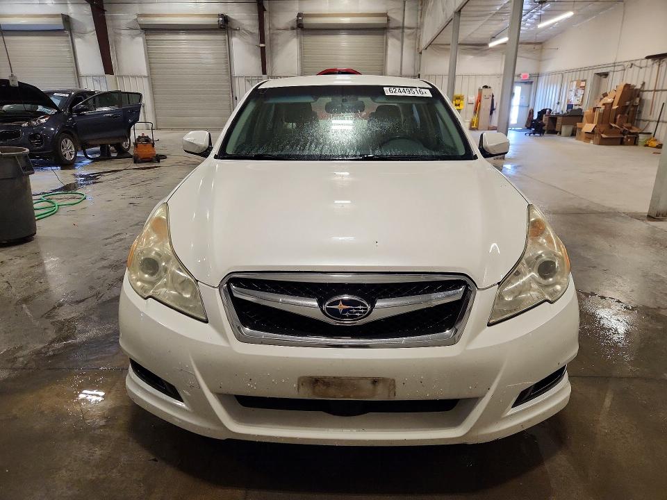 Foto 5 de la subasta – 2011 SUBARU LEGACY con VIN 4S3BMCC66B3215558
