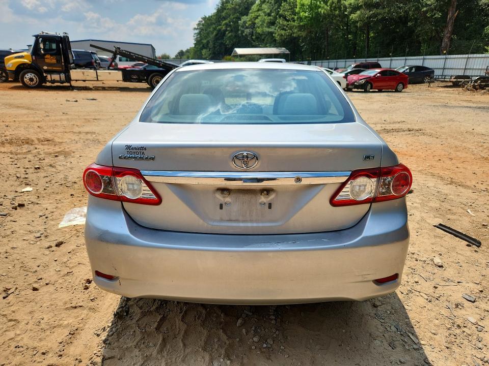 Photo 6 from auction – 2013 TOYOTA COROLLA with VIN 5YFBU4EE5DP159388
