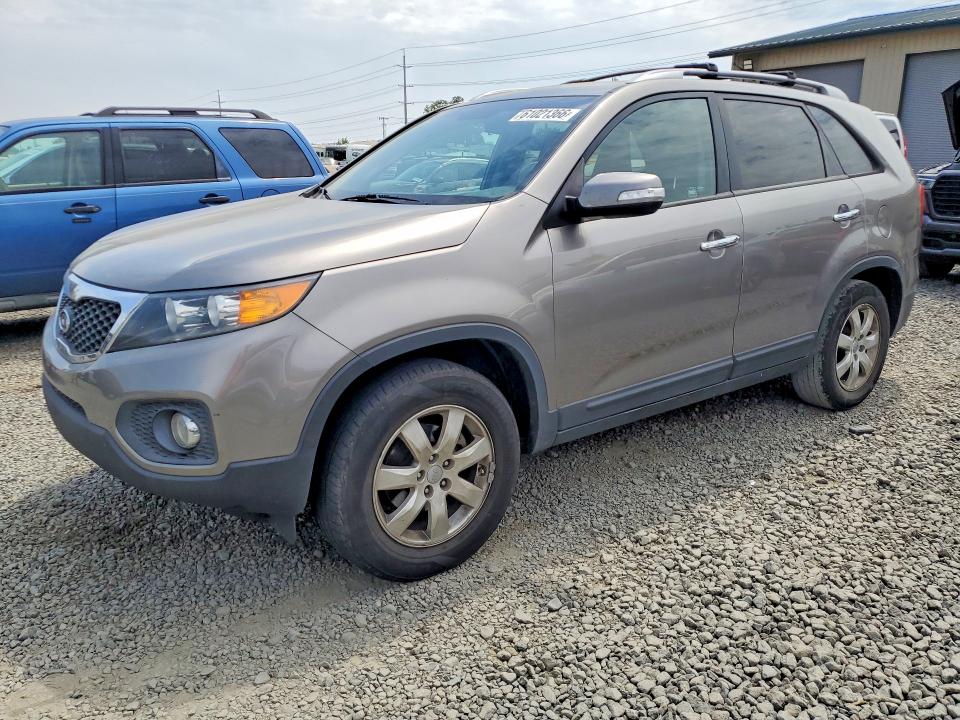 KIA SORENTO 2012 with VIN 5XYKT3A64CG265930 - Photo from auction