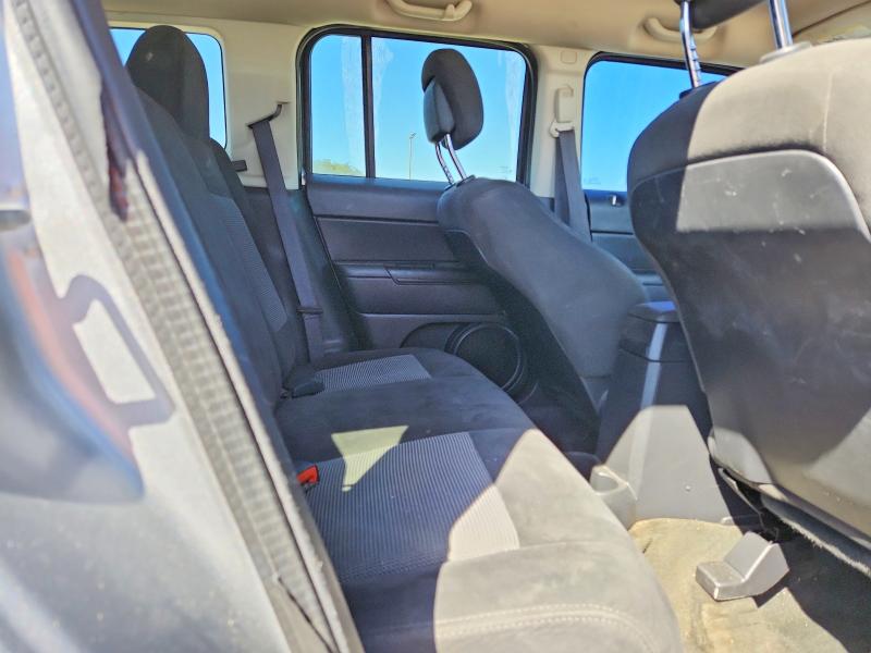 Photo 11 from auction – 2016 JEEP PATRIOT with VIN 1C4NJPBA8GD765820