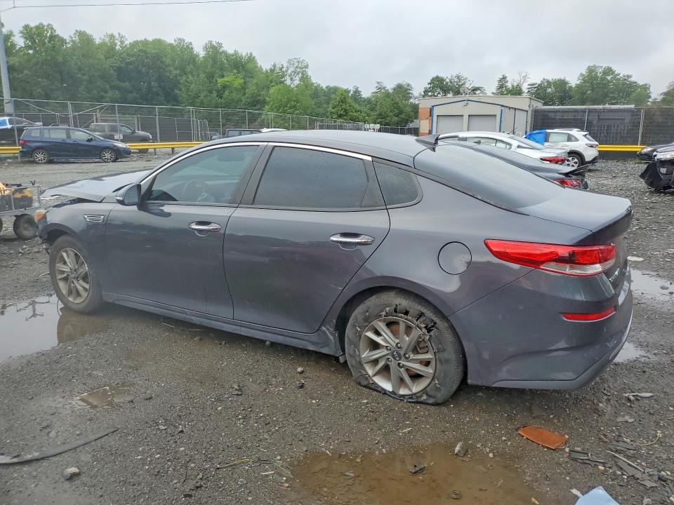 Photo 2 from auction – 2019 KIA OPTIMA with VIN 5XXGT4L37KG294176