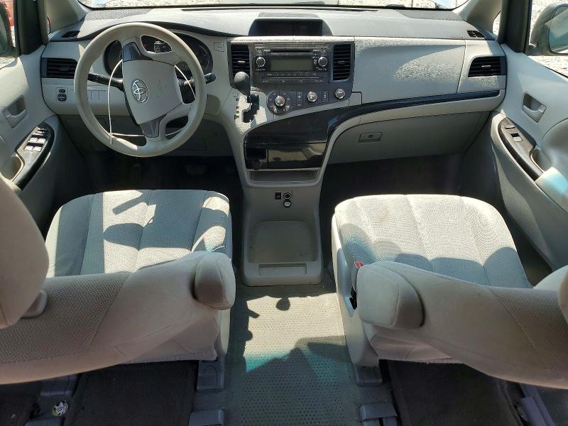 Photo 8 from auction – 2014 TOYOTA SIENNA with VIN 5TDZK3DC2ES451989