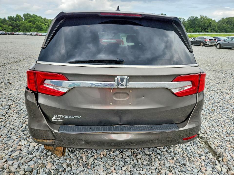 Снимка 6 от търг – 2018 HONDA ODYSSEY с VIN 5FNRL6H71JB048189