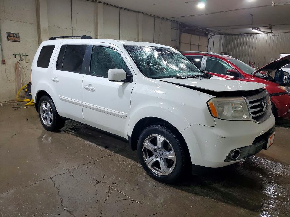 Photo 4 from auction – 2012 HONDA PILOT with VIN 5FNYF4H5XCB004748