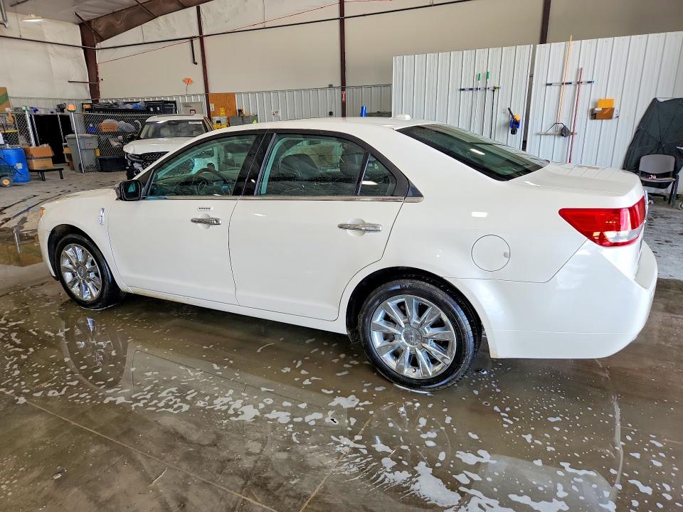 Photo 2 from auction – 2012 LINCOLN MKZ with VIN 3LNHL2GC5CR819642