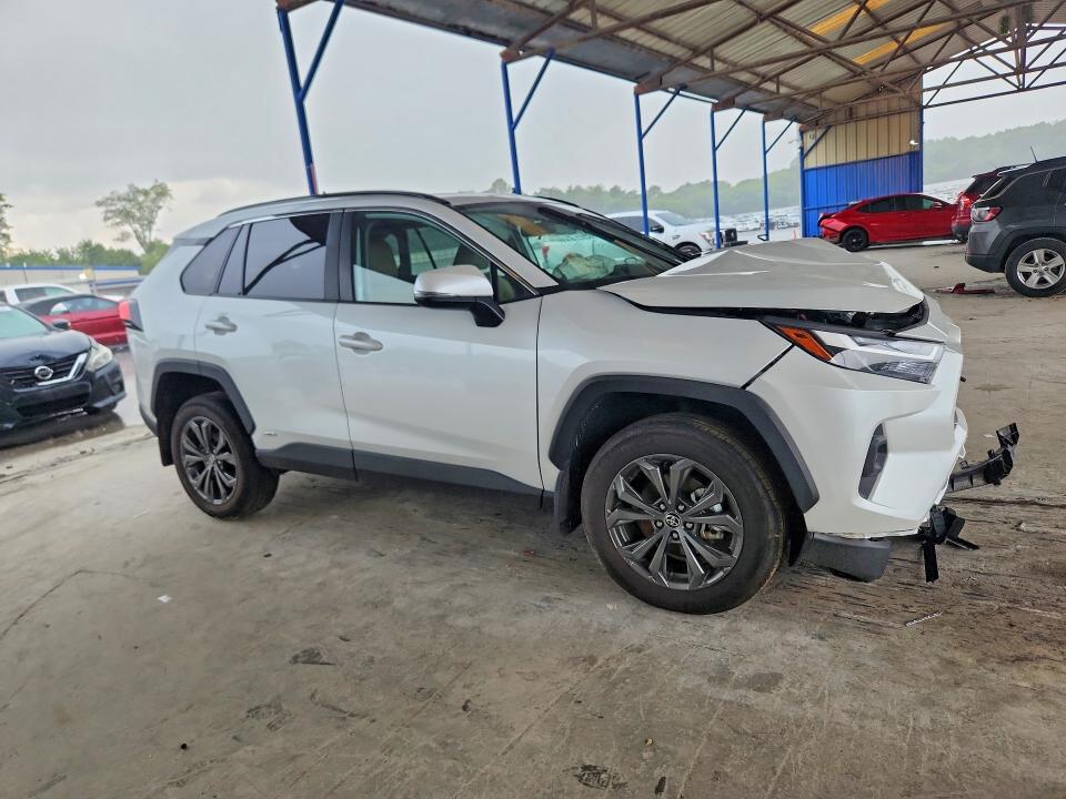 Photo 4 from auction – 2025 TOYOTA RAV4 with VIN 4T3B6RFVXSU176079