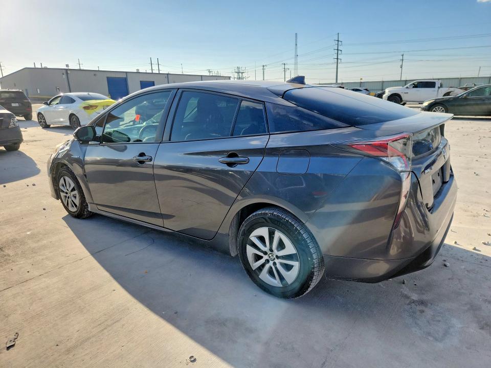 Photo 2 from auction – 2018 TOYOTA PRIUS with VIN JTDKARFU6J3068050