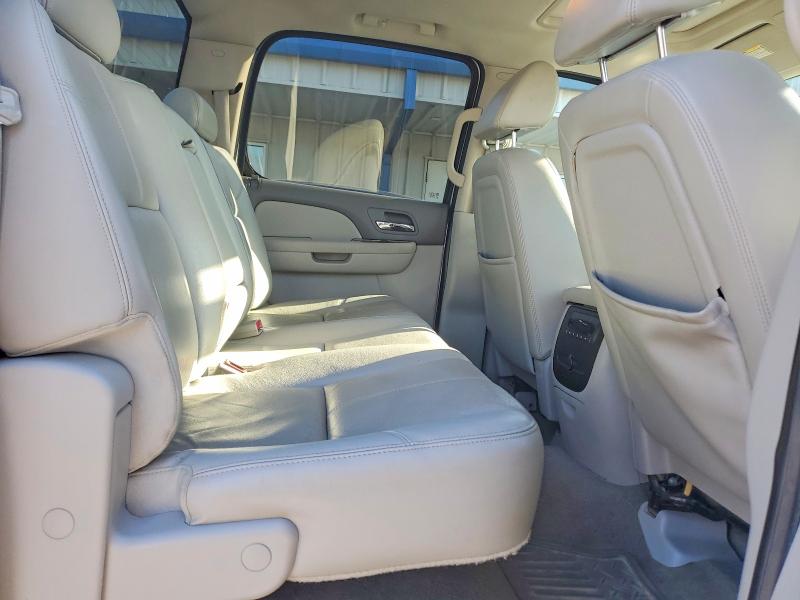 Photo 10 from auction – 2008 GMC SIERRA with VIN 2GTEK133081218631