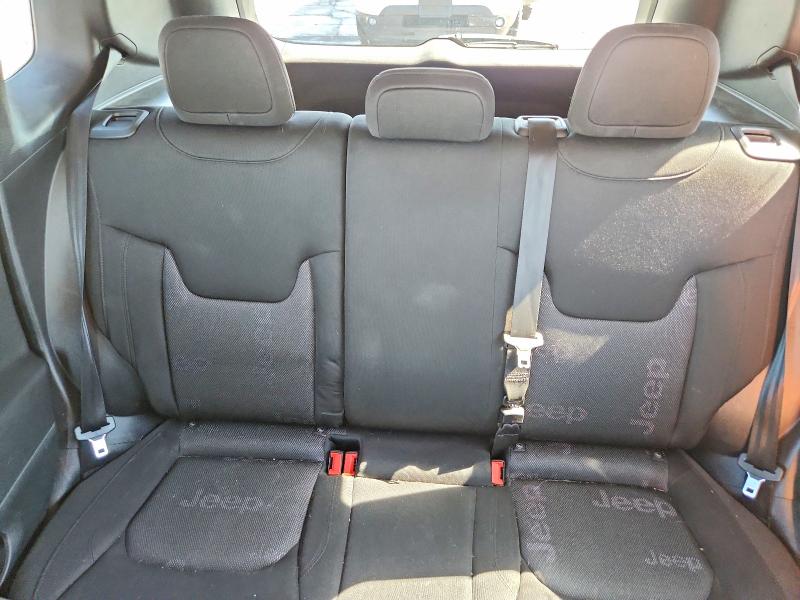 Photo 10 from auction – 2016 JEEP RENEGADE with VIN ZACCJBBT4GPC86369