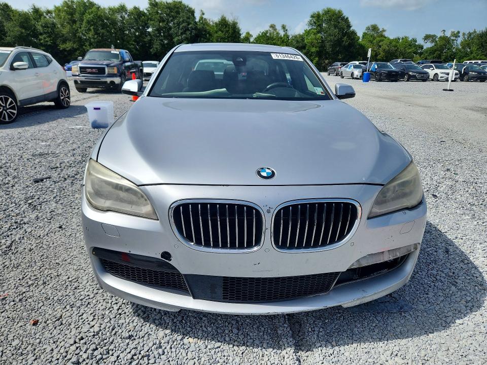 صورة رقم 5 من المزاد - 2015 BMW 750 مع VIN WBAYE8C59FD781884