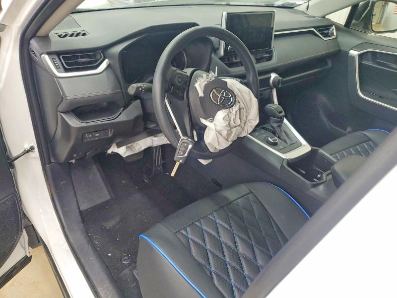 Foto 8 de la subasta – 2025 TOYOTA RAV4 con VIN JTMLWRFV9SD605598