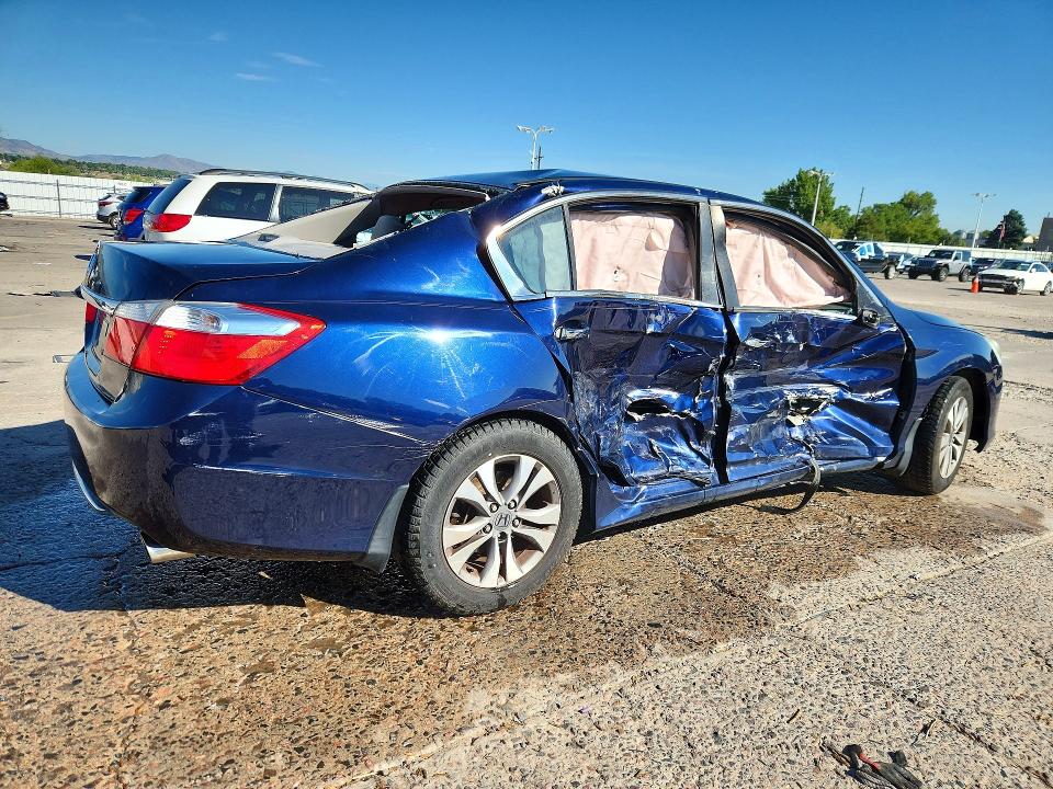 Photo 3 from auction – 2014 HONDA ACCORD with VIN 1HGCR2F36EA097191