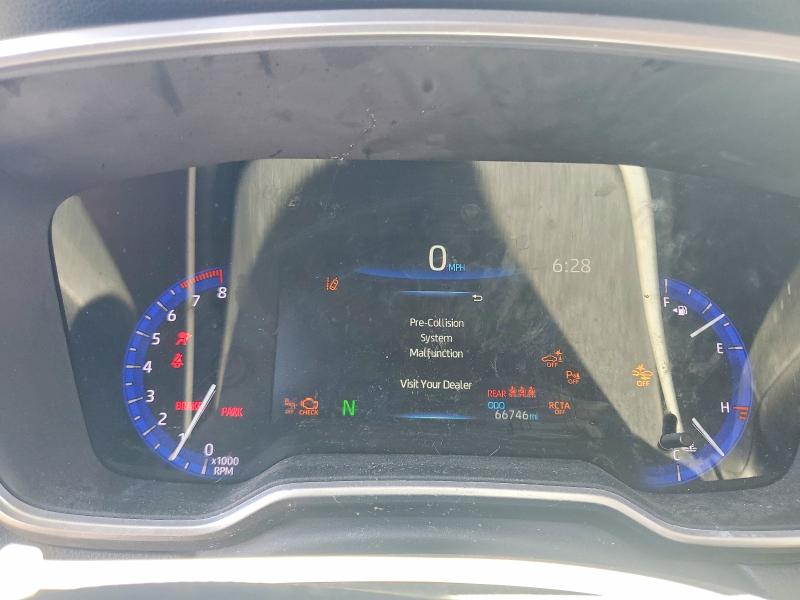 Photo 9 from auction – 2022 TOYOTA COROLLA CROSS with VIN 7MUDAABG9NV041767