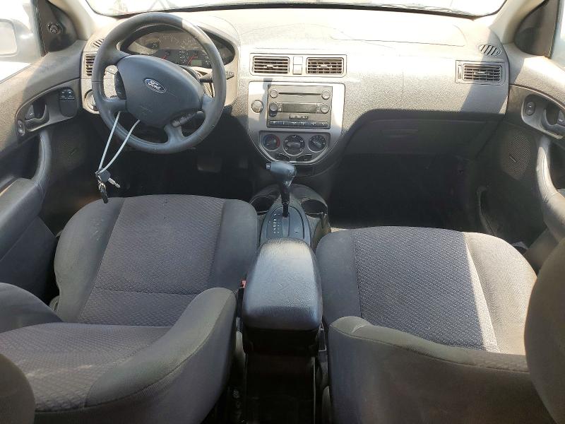 Photo 8 from auction – 2005 FORD FOCUS with VIN 3FAFP31N15R131307