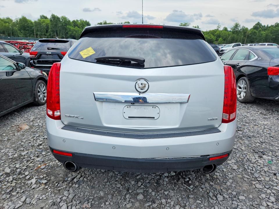 Photo 6 from auction – 2015 CADILLAC SRX with VIN 3GYFNEE31FS611694