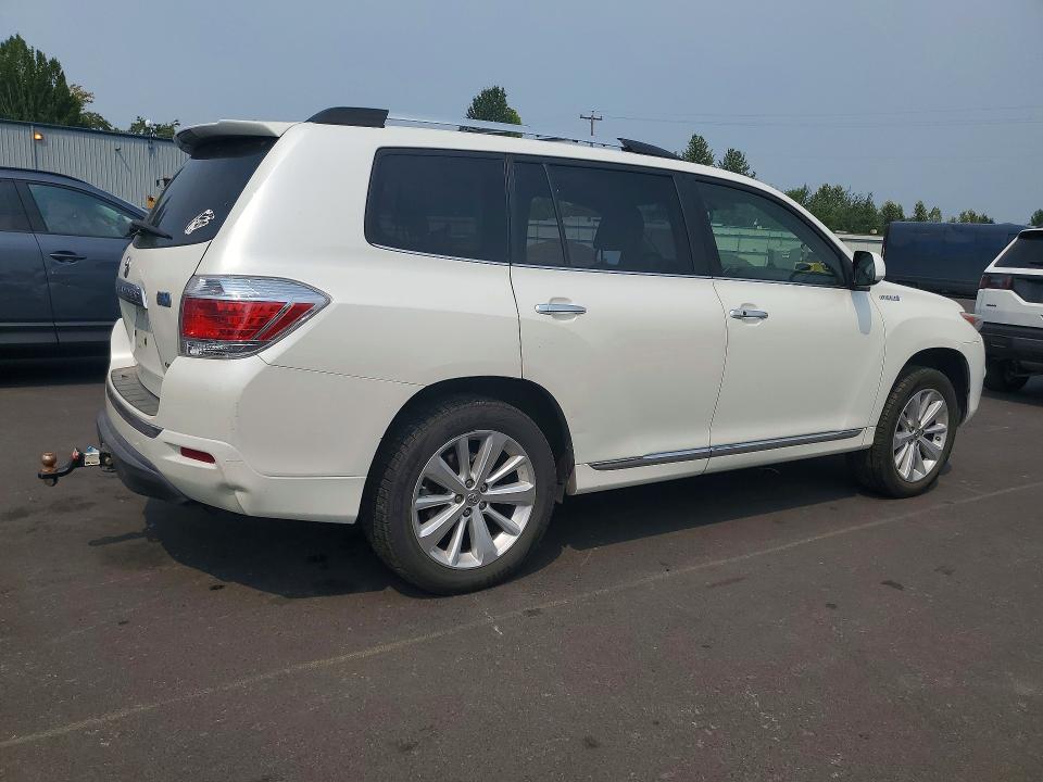 Photo 3 from auction – 2013 TOYOTA HIGHLANDER with VIN JTEDC3EH1D2017646